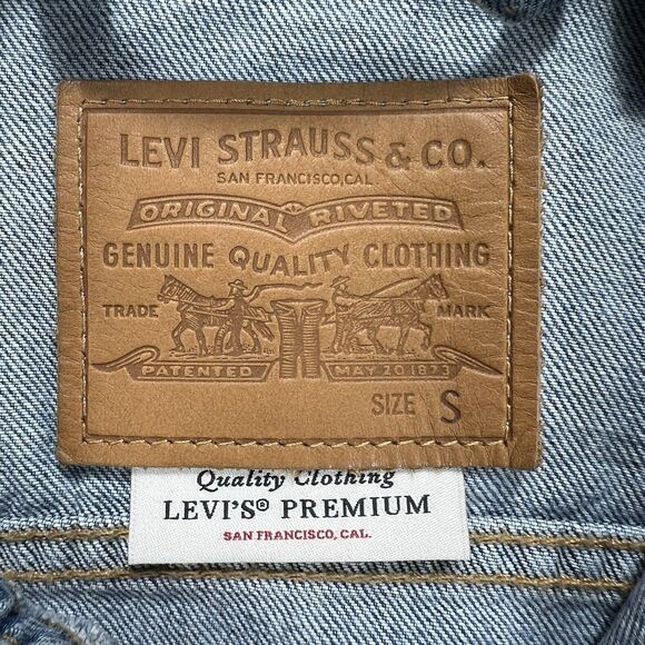 Levi’s Premium Ex-Boyfriend Trucker Jacket Women’s S Light Wash Casual 90s Boho - Picture 3 of 9